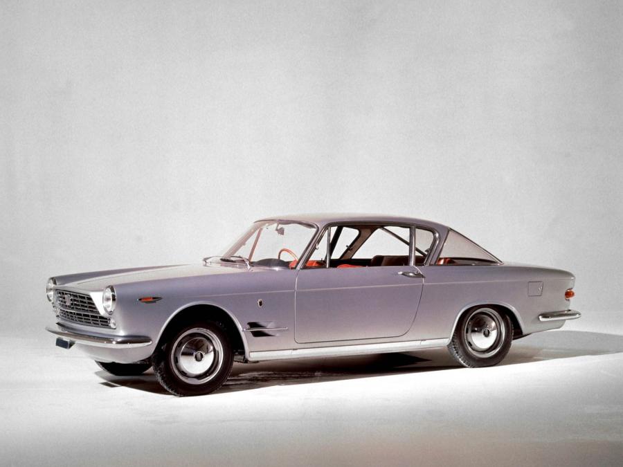  Fiat 2300 S Coupe 1961 года  (фото 4 из 19)